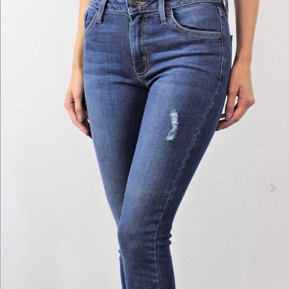 Distressed Jeans - Picture 4 of 4